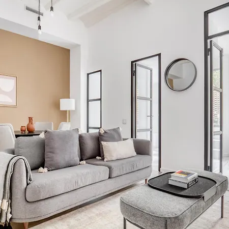 Blueground El Gotic Nr Paseo Colon Bcn-50 Apartment Barcelona